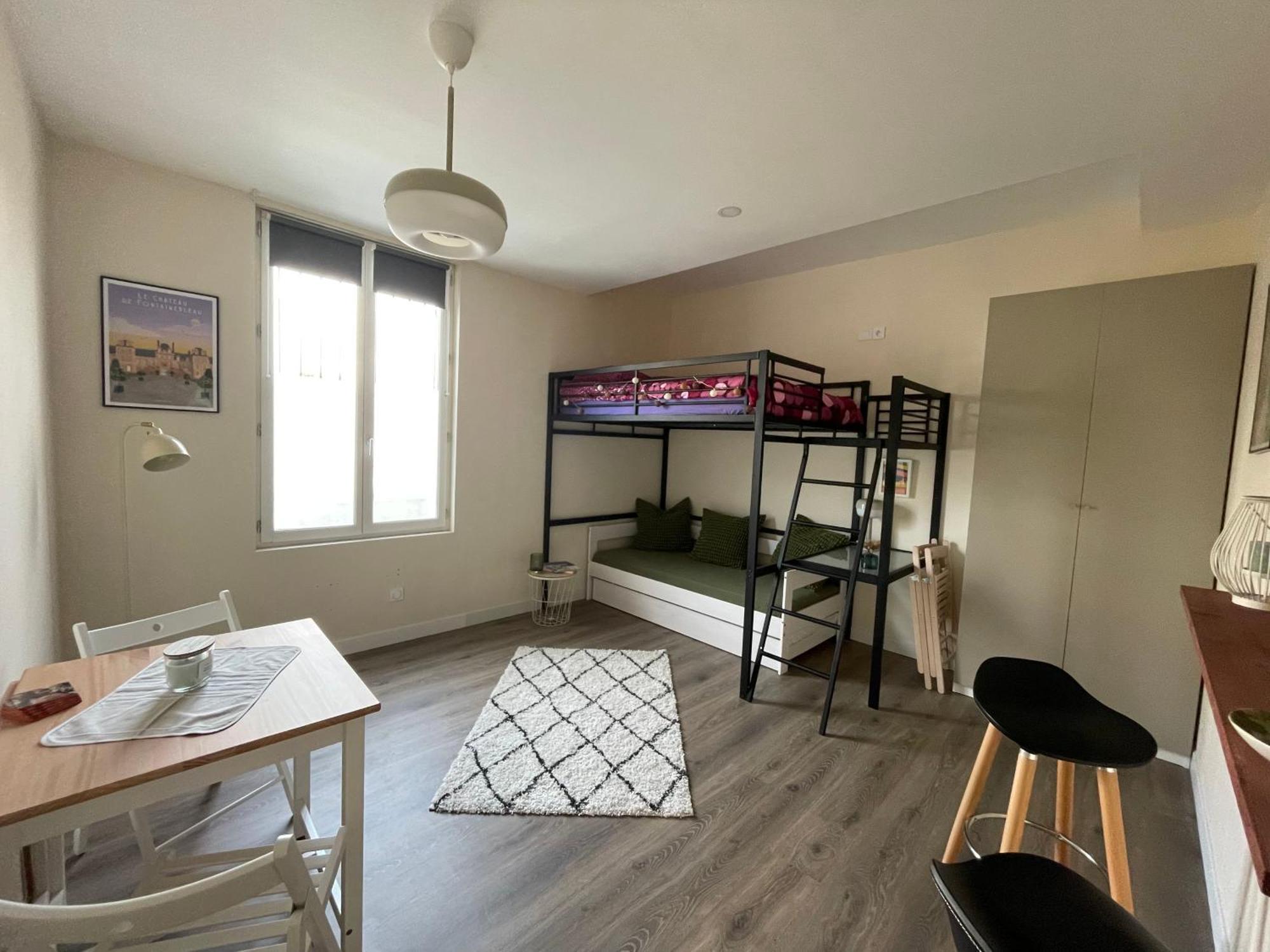 Studio 4 Emplacement Ideal Entre Chateau Et Centre Fontainebleau Bagian luar foto